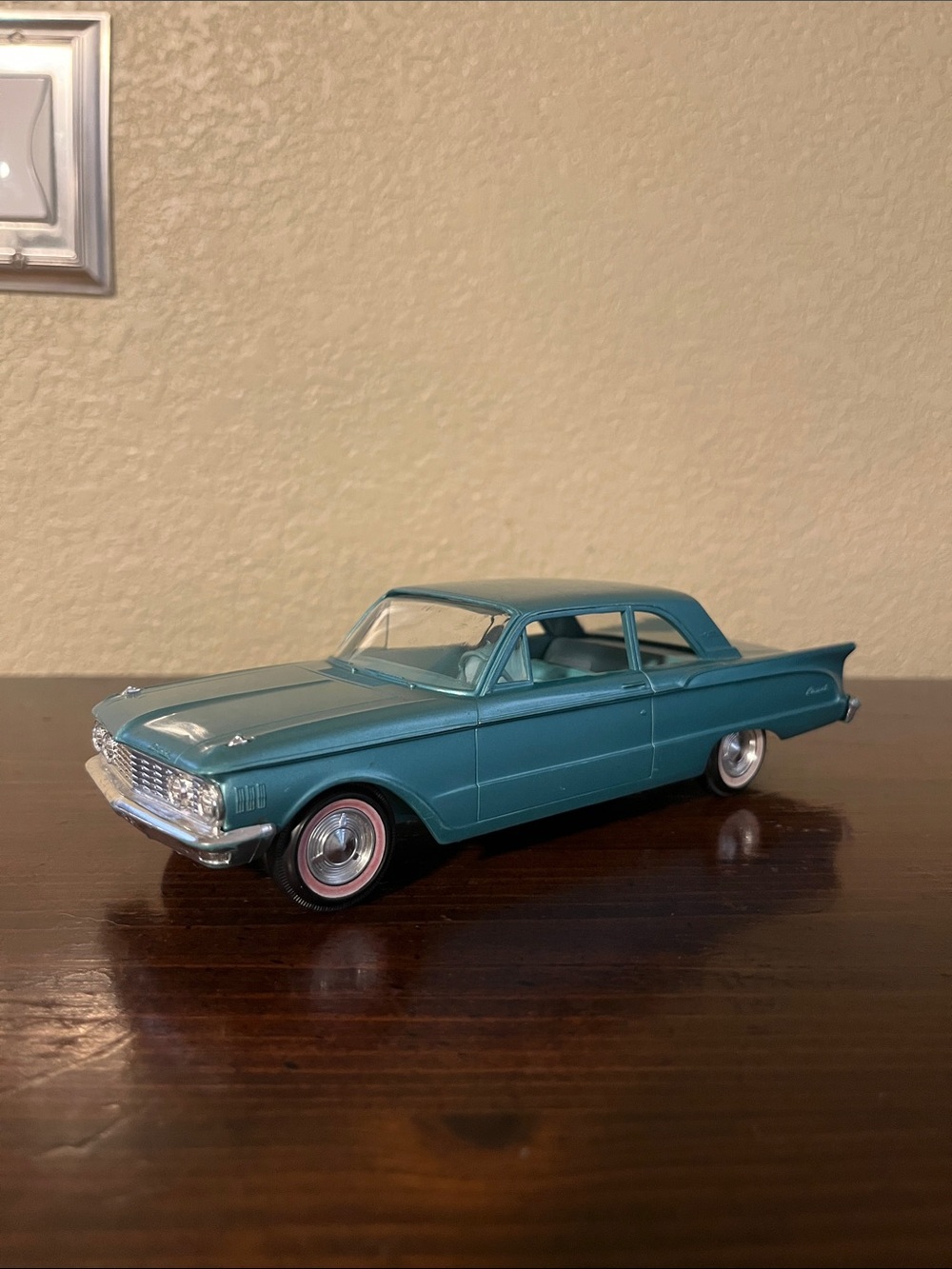 Vintage 1961 AMT Mercury Comet Dealership Promotional Model - 1:25 scale